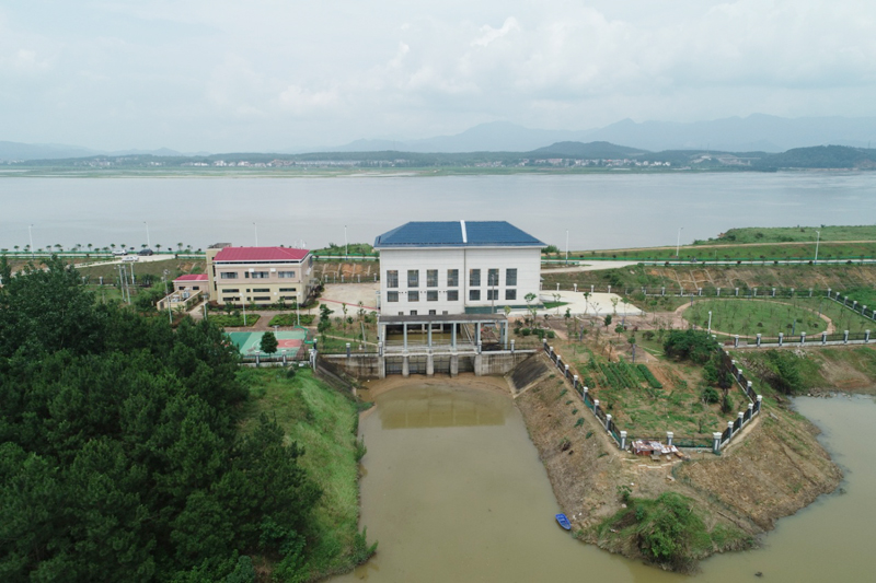 江西省峽江庫(kù)區(qū)柘塘防護(hù)工程.jpg